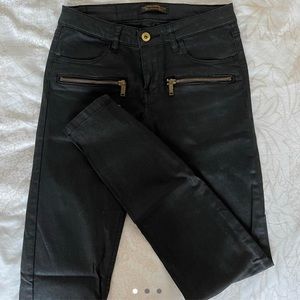 Pull & Bear Black Shiny Leather Pants with Gold Zipper Detailing